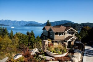 Read more about the article Should You Sell Your Lake Home?