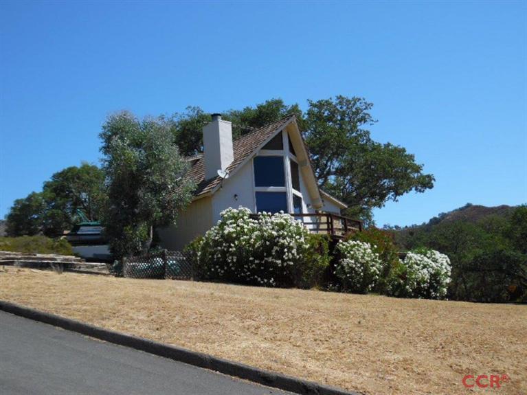 Read more about the article Oak Shores New Listing: 2431 Captains Walk, Bradley